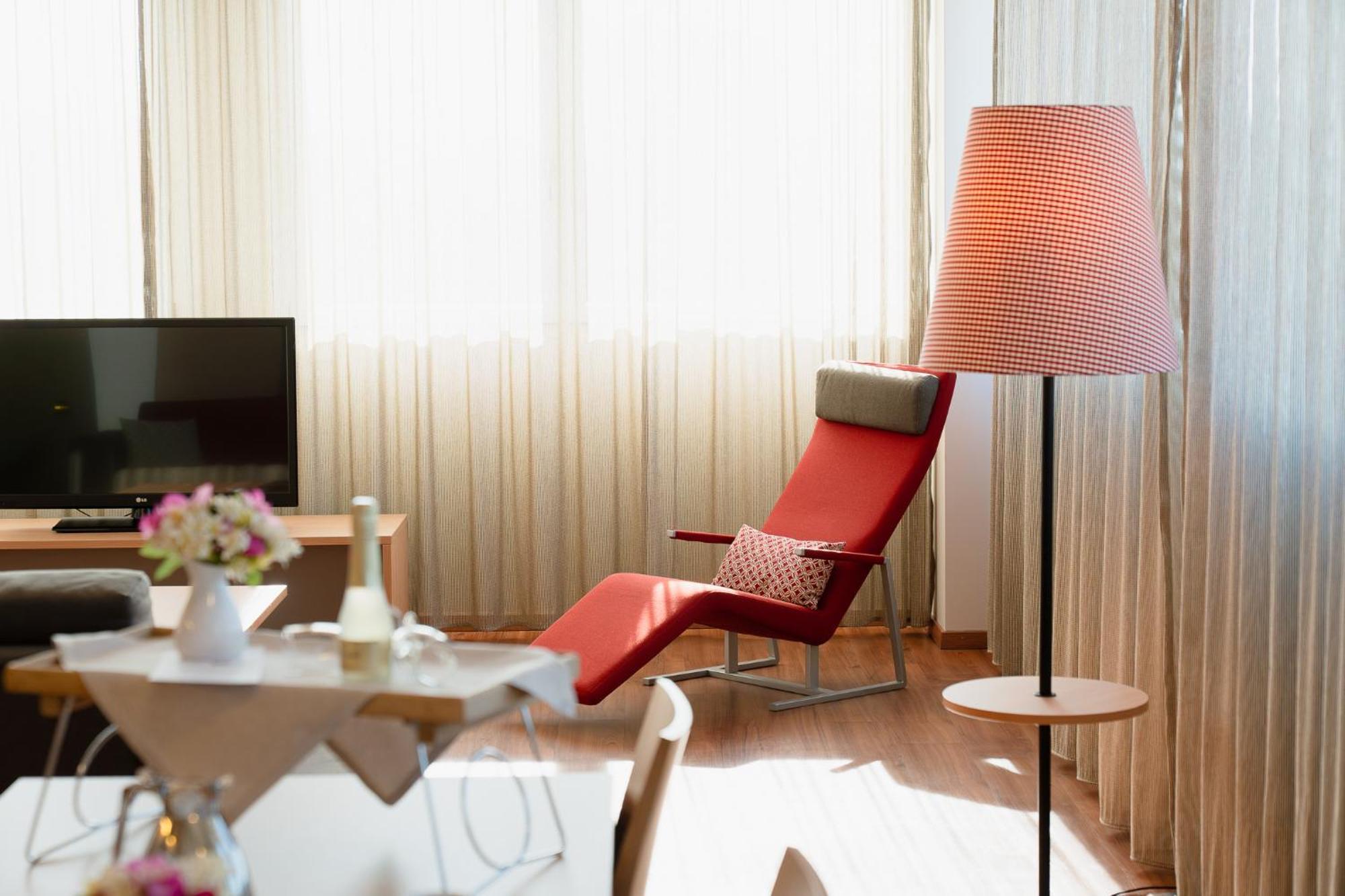 Swissever Hotel Zug Steinhausen Quarto foto